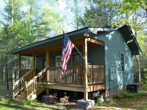 259 Bear Branch Rd, Hendersonville, NC 28792