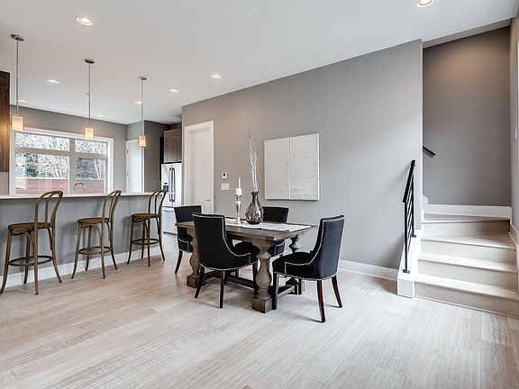 4th image of 740 S Chris Columbus Blvd Unit 13