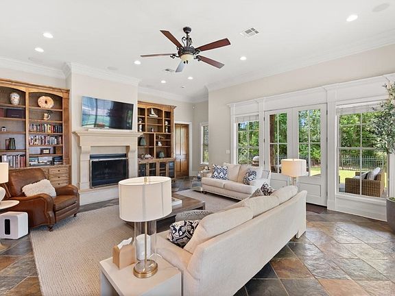 2nd image of 3855 Brookeflower Ln