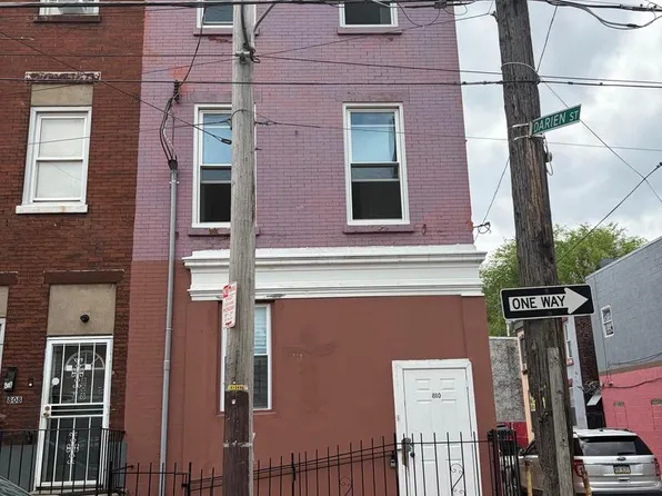 810 W Somerset St, Philadelphia, PA 19133