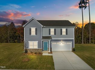 26 Rolling Banks Dr, Louisburg, NC 27549