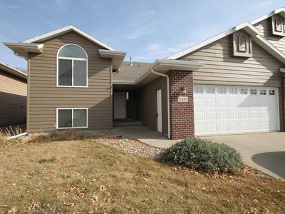5300 S Baneberry Ave, Sioux Falls, SD, 57106