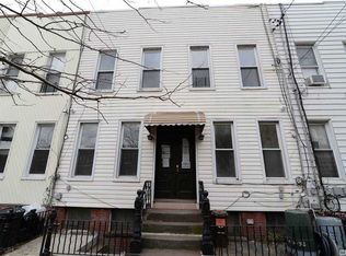 8610 102nd St, Richmond Hill, NY 11418