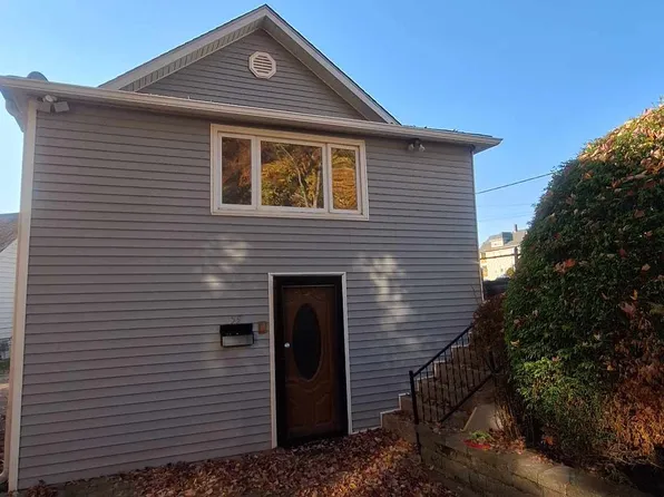 59 Howard St, Waterbury, CT 06705