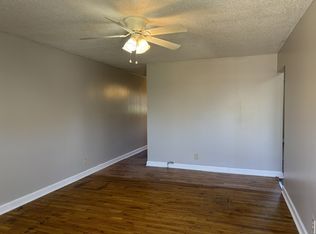 2033-1 S Ingram Mill Rd, Springfield, MO 65804