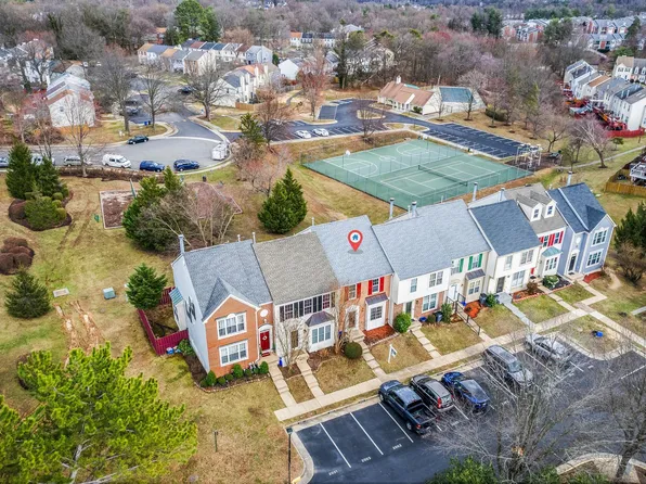 2005 Quiet Creek Ct, Woodbridge, VA 22192