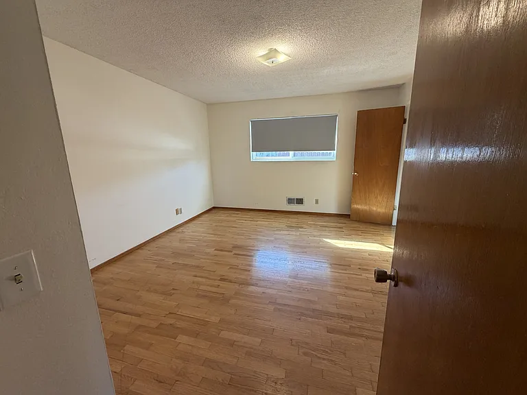 3282 Michael Dr — Photo 8