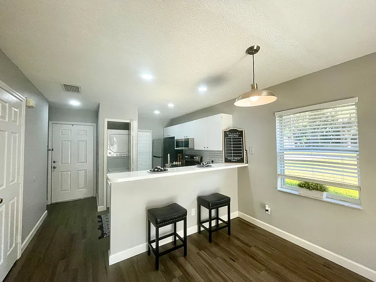 Village Park Townhomes | 2 & 3 Bedroom Apartments in Lady Lake, FL — Photo 26