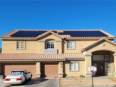 1381 Honey Lake St, Las Vegas, NV, 89110