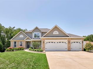 3518 Post Valley Dr, O'Fallon, MO 63368