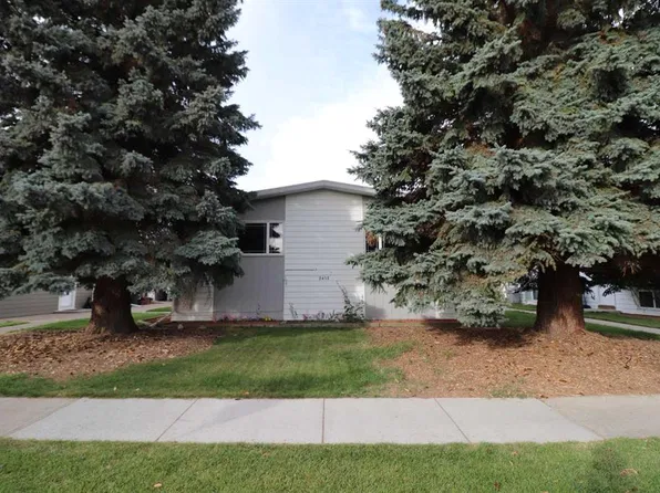 2402 E 23rd St N #2, Lethbridge, AB T1H 4R7