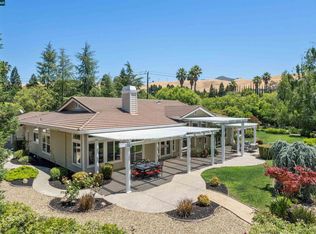 3686 Oak Creek Ct, Walnut Creek, CA 94598