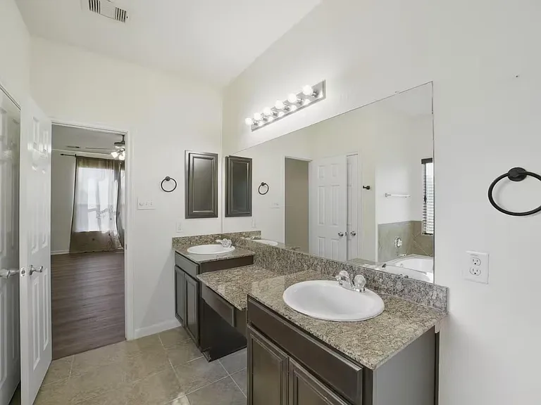 18607 Shavano Ct — Photo 18