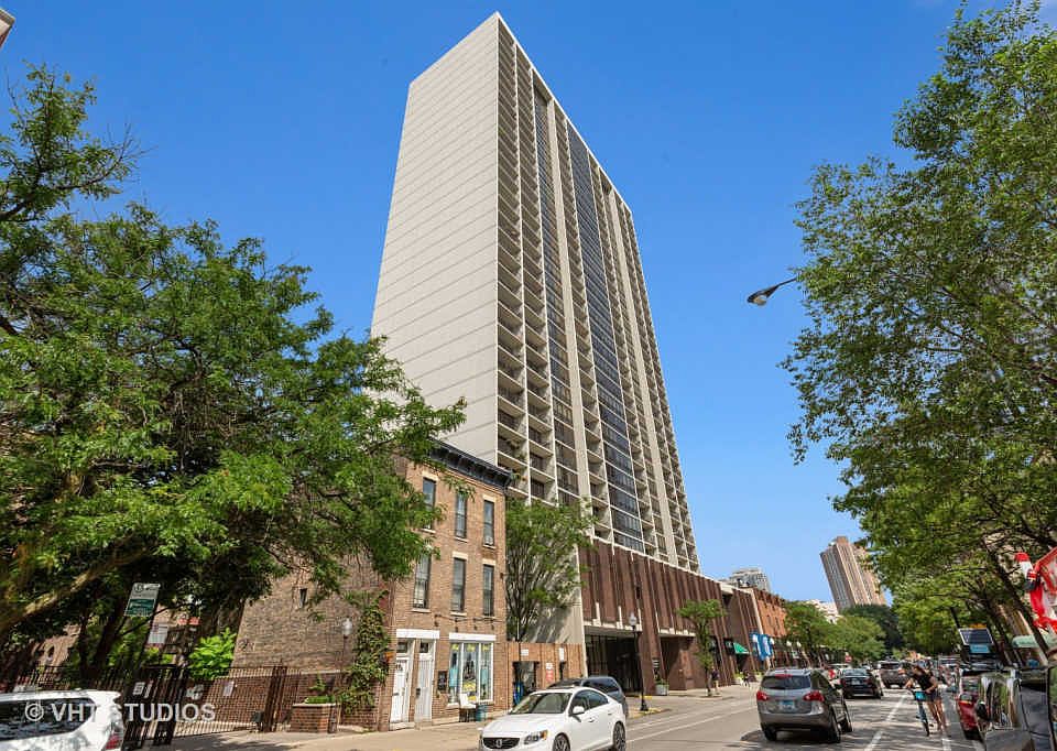 1st image of 1636 N Wells St APT 2511