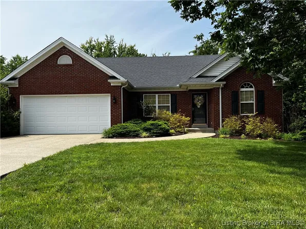 4002 Decker Court, Sellersburg, IN 47172