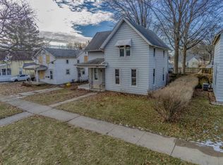 406 4th Ave, Rock Falls, IL 61071