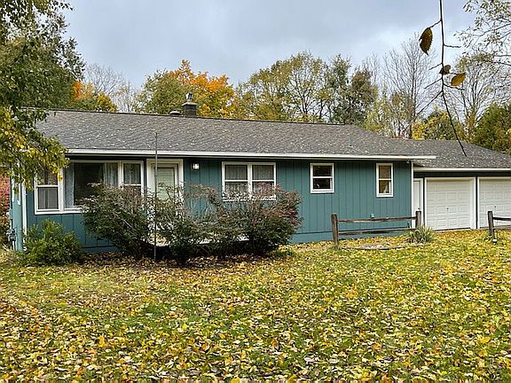 2nd image of 3538 S Lake Leelanau Dr
