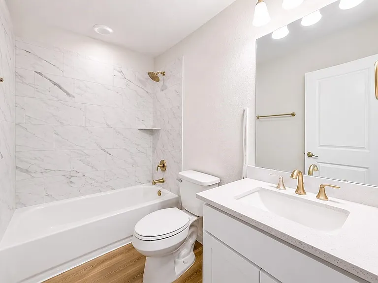 13602 Hartwell Bend Dr — Photo 4