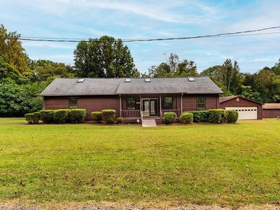 2000 Yale Dr, Graham, NC, 27253