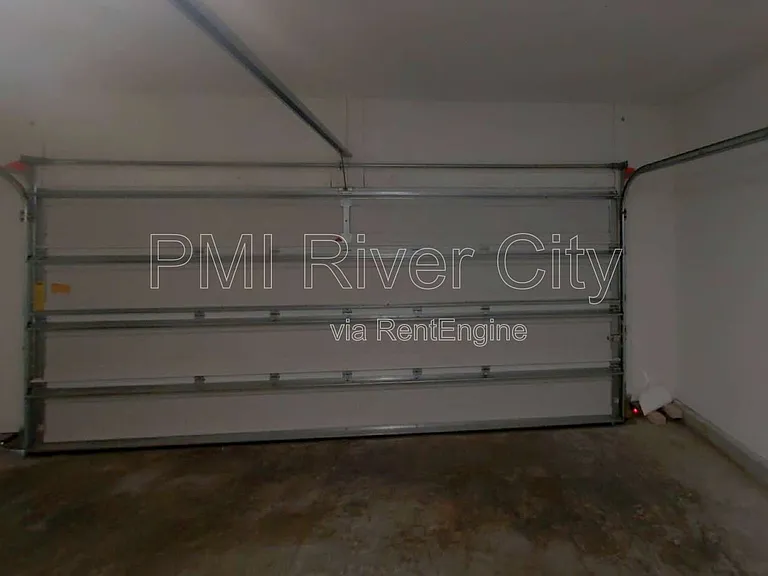 227 Boulder Ln — Photo 22