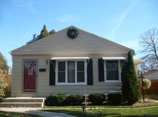 2730 N 89th St, Milwaukee, WI 53222