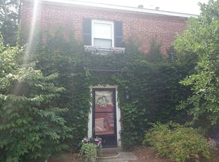 2 Gerry Rd, Chestnut Hill, MA 02467