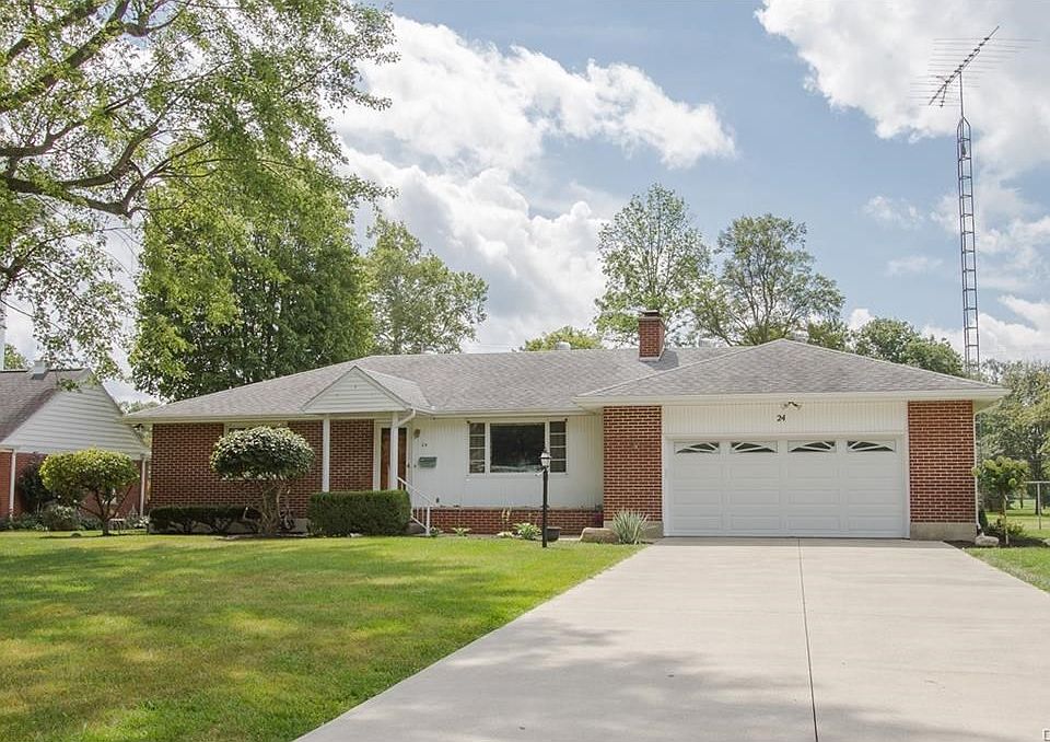 1st image of 24 Woodside Dr