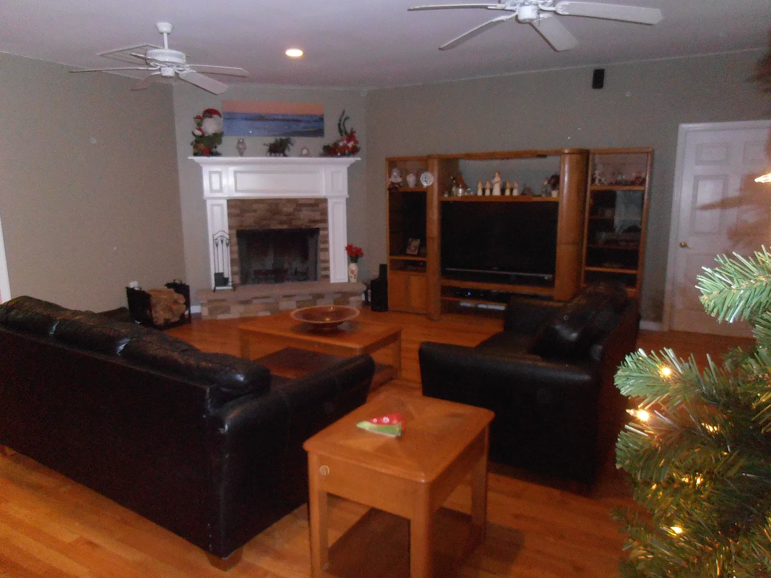 2810 Filmore St photo 1