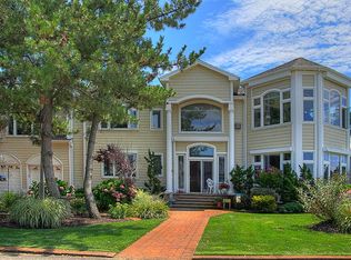 217 Alexander Ave, Cape May Point, NJ 08212