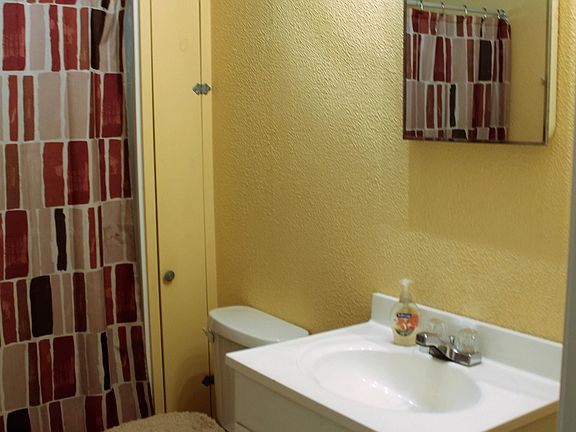 2nd image of 803 Avenue N
