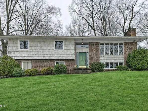 229 Kanan Dr, Kingsport, TN 37664