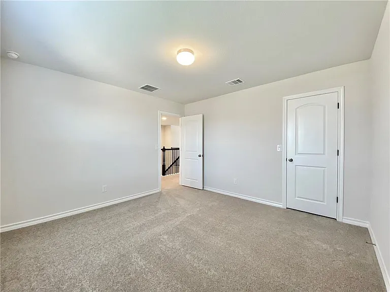 208 Caisson Trl — Photo 36