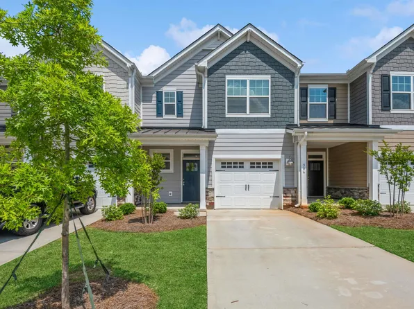 308 Rodessa Ln, Travelers Rest, SC 29690