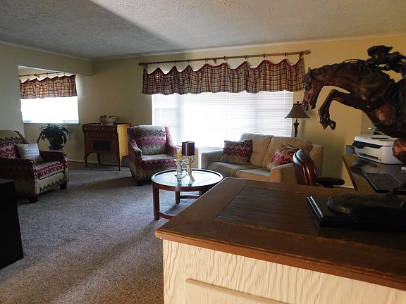 Living Rm from Entry