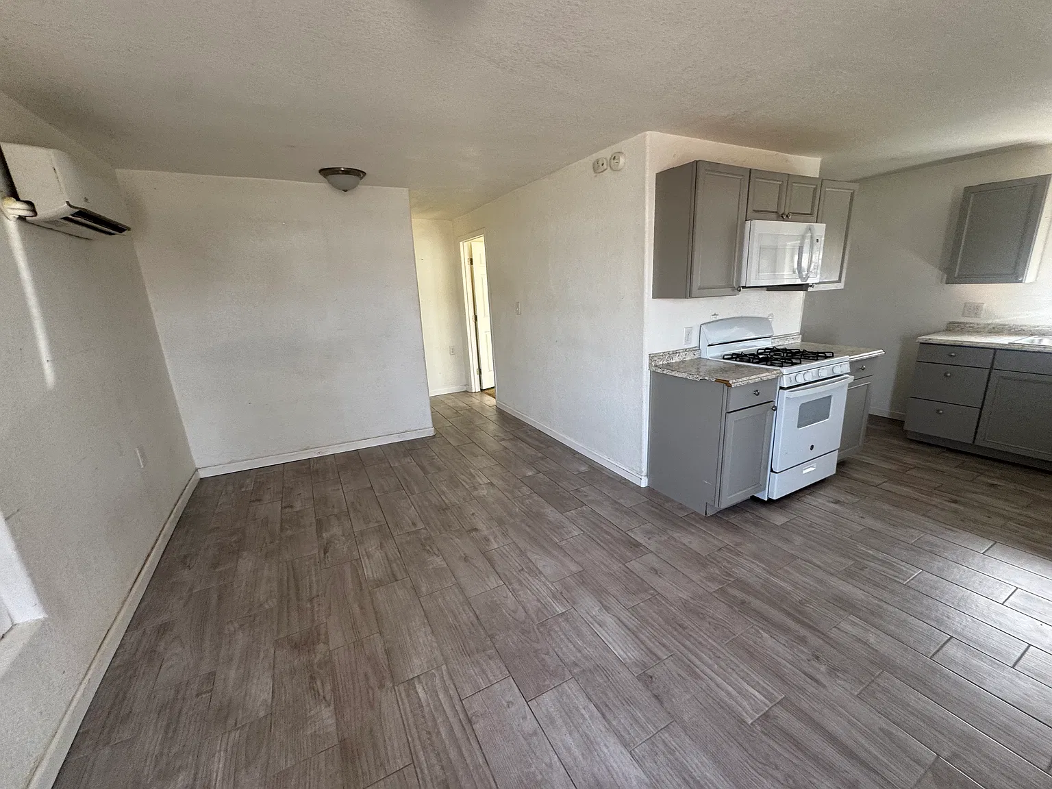 2 bed, 609 sqft, $1,250 — Photo 4