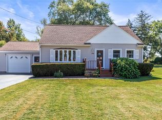 159 Chestnut Ridge Rd, Rochester, NY 14624