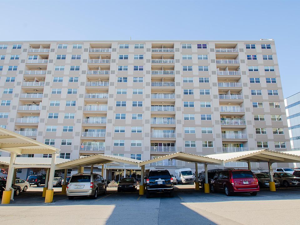 1st image of 3415 W End Ave #E-1002