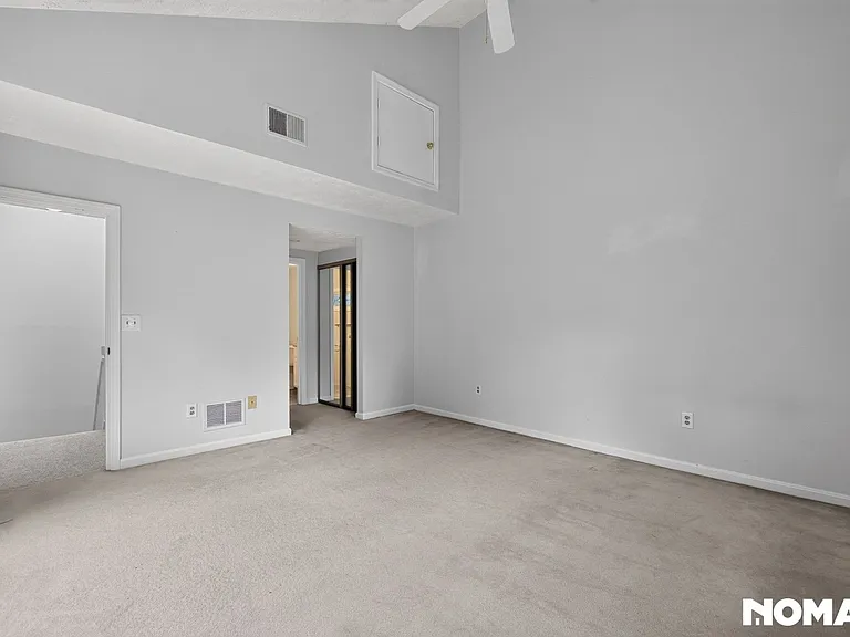 9 Voyagers Ln — Photo 20