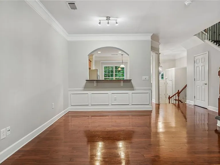 2263 Limehurst Dr NE — Photo 6
