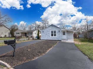 147 Linden St, Bridgewater, NJ 08807