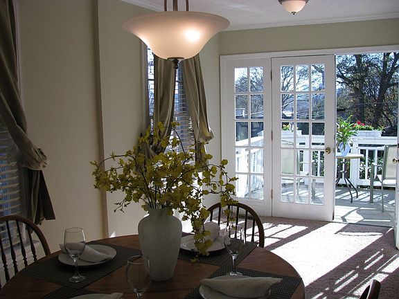 Bright Dining Area w/ Views out to Front Deck