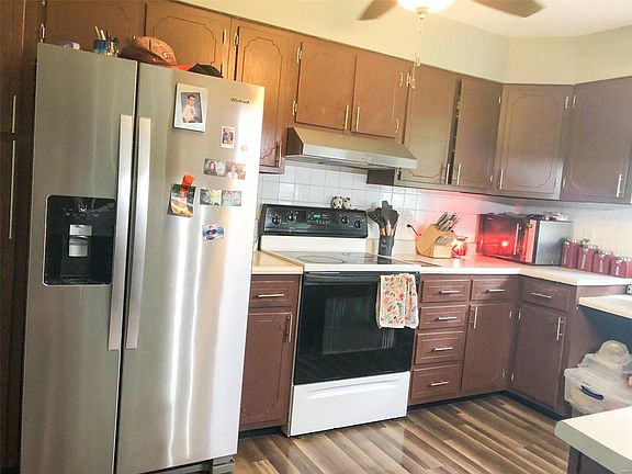 5th image of 103 Walnut Hill Dr