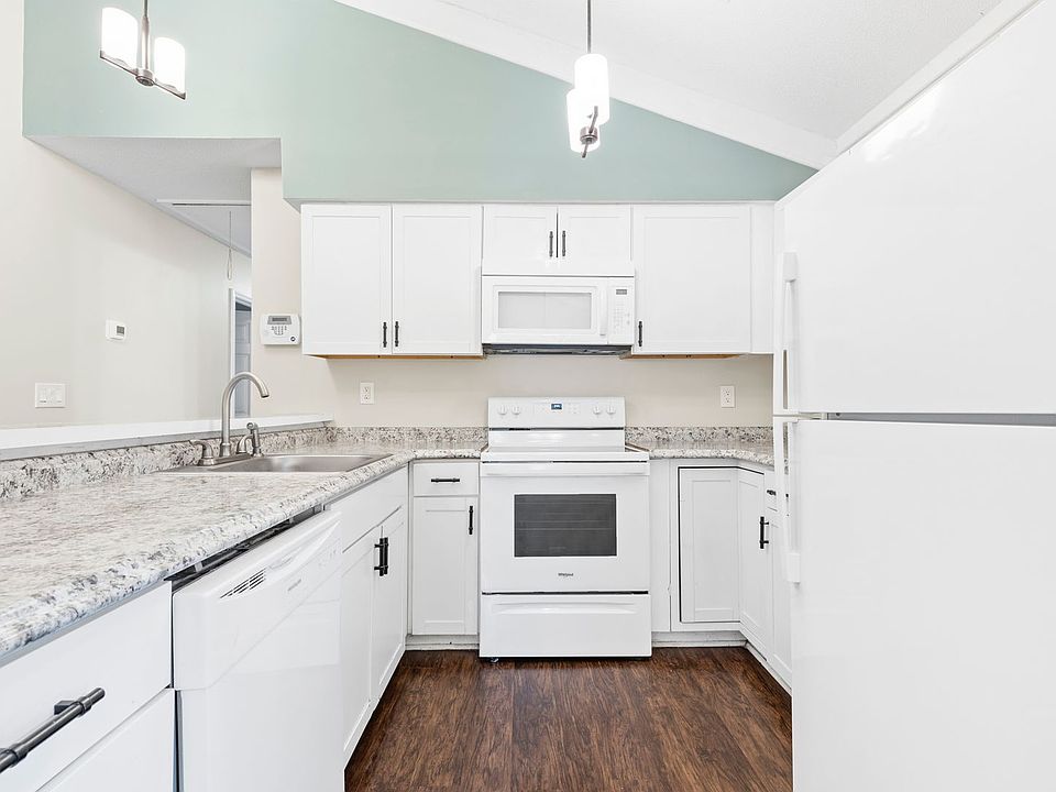 1st image of 7610 King Richard Ct