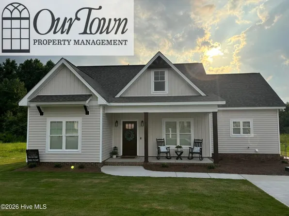 3717 Lightwater Ln, Elm City, NC 27822