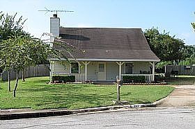 1st image of 302 Meadow Brook Ln