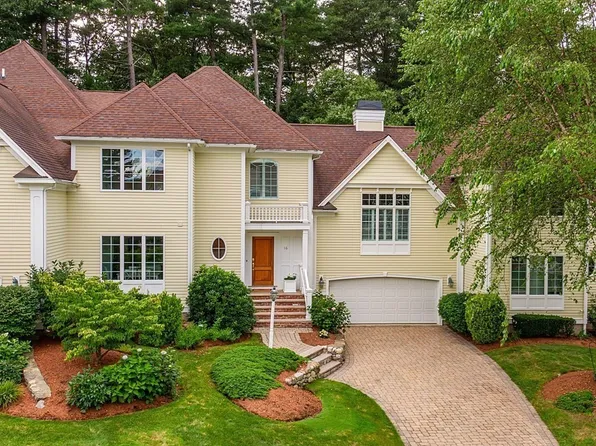 16 Bobby Jones Dr #0, Andover, MA 01810