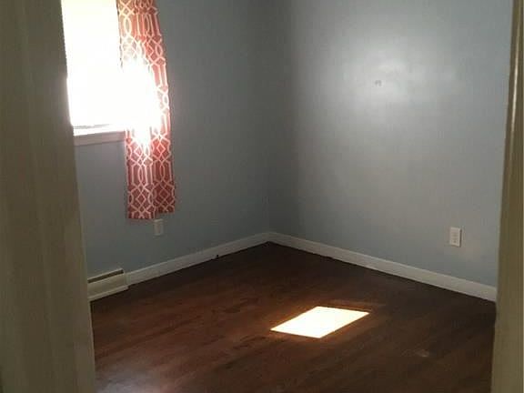 5th image of 235 Monticello Dr N