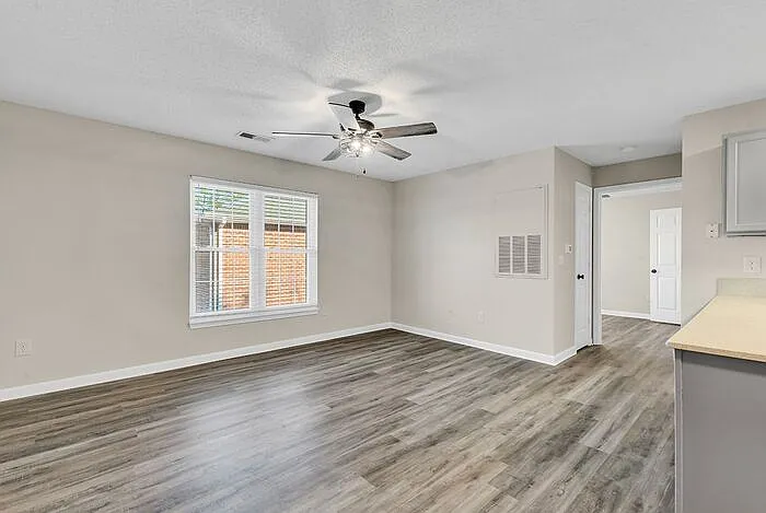 3687 Claypond Rd #D — Photo 13