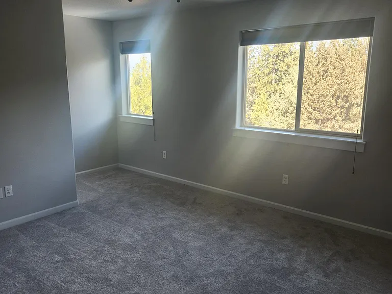2364 NW Debron Ln — Photo 17