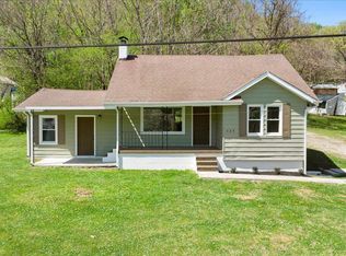 328 Lake Ln, Caryville, TN 37714